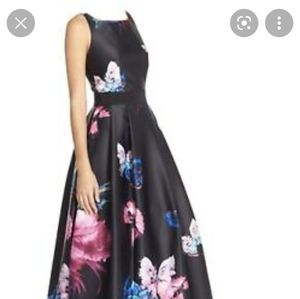 MILLY Serena Butterfly Tea length Dress. Size 4.